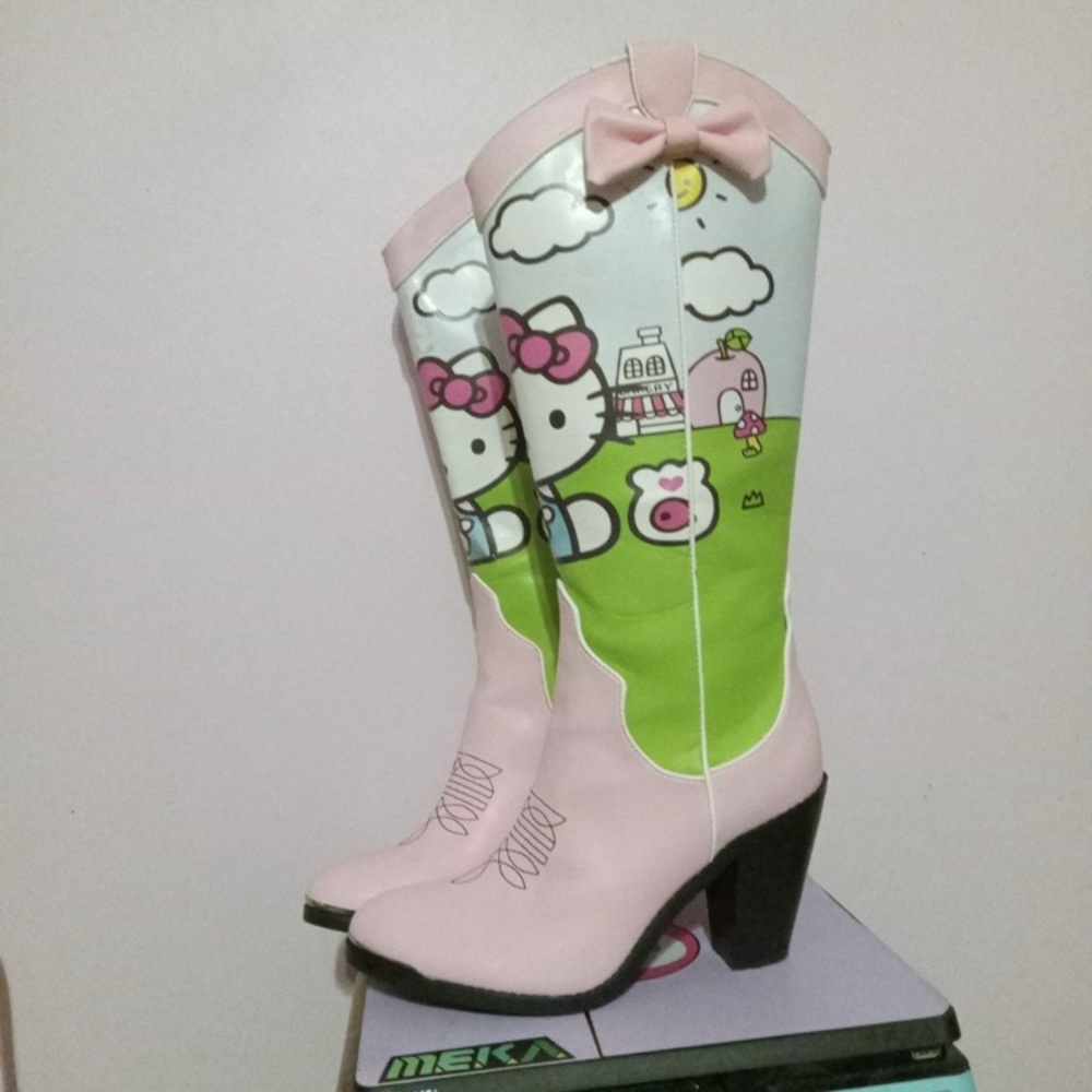 Dolls Kill x Hello Kitty Paradise Cowboy Boots - Picture 3 of 12